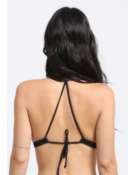 Bikini triangulo negro espalda